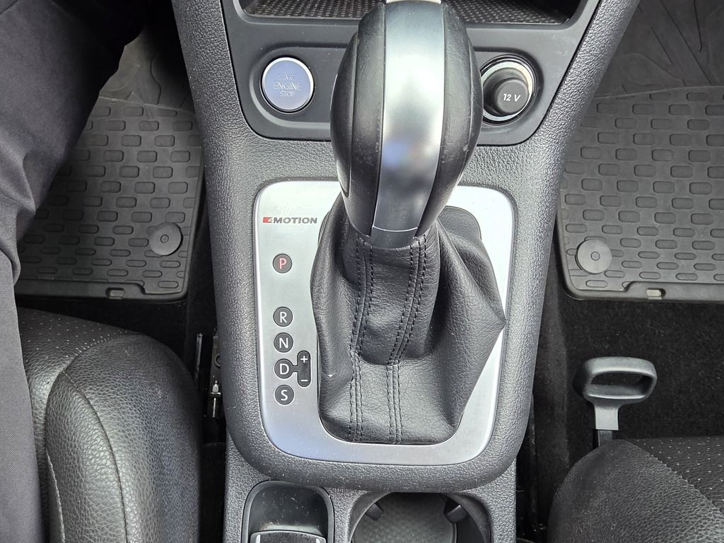 2017 Volkswagen Tiguan WOLFSBURG EDITION