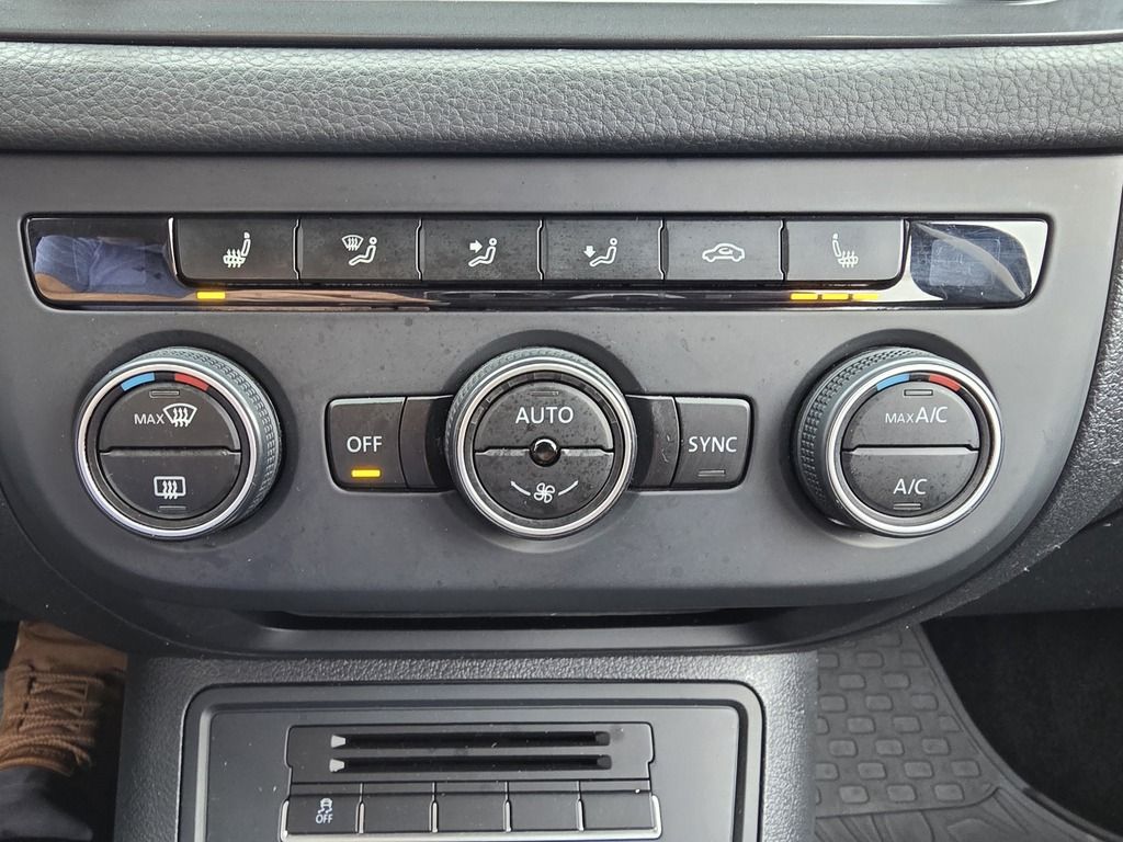 2017 Volkswagen Tiguan WOLFSBURG EDITION