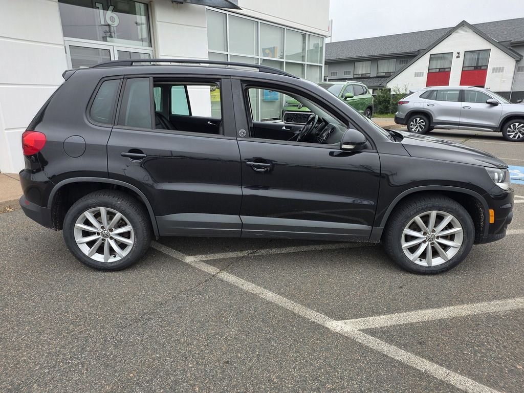 2017 Volkswagen Tiguan WOLFSBURG EDITION