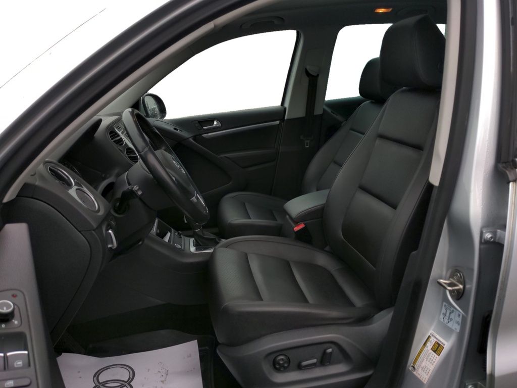 2017 Volkswagen Tiguan COMFORTLINE