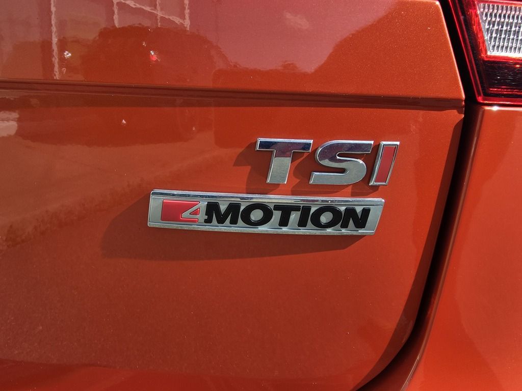 2018 Volkswagen Tiguan HIGHLINE