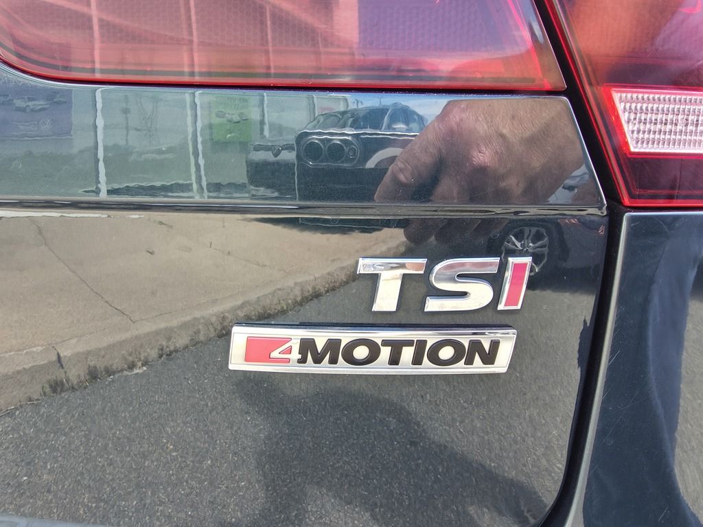 2018 Volkswagen Tiguan TRENDLINE