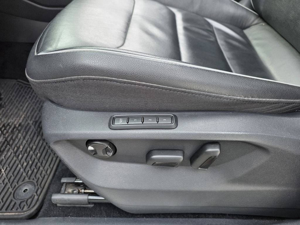 2020 Volkswagen Tiguan HIGHLINE