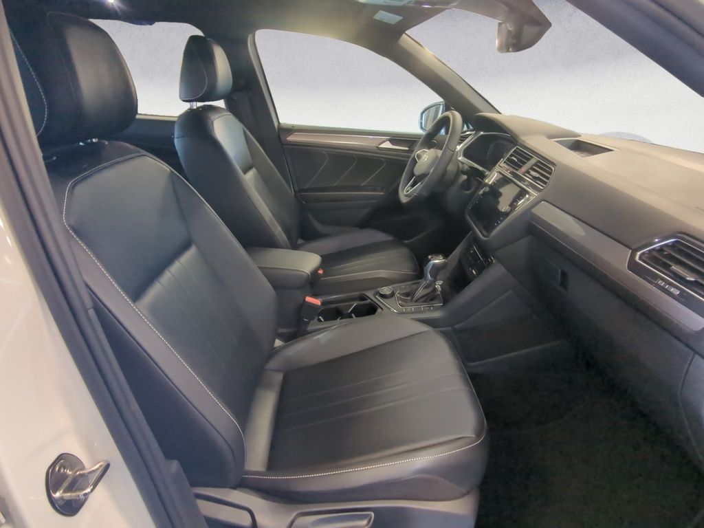 2022 Volkswagen Tiguan COMFORTLINE R-LINE BLACK EDITION