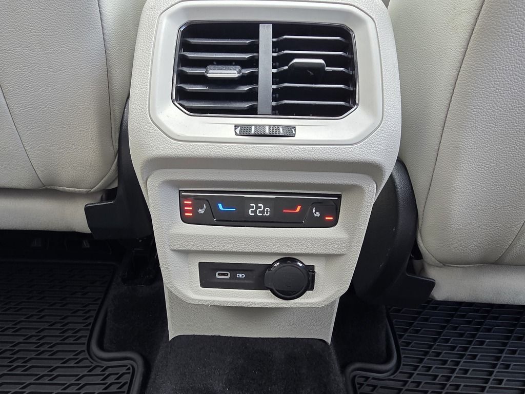 2023 Volkswagen Tiguan HIGHLINE R-LINE