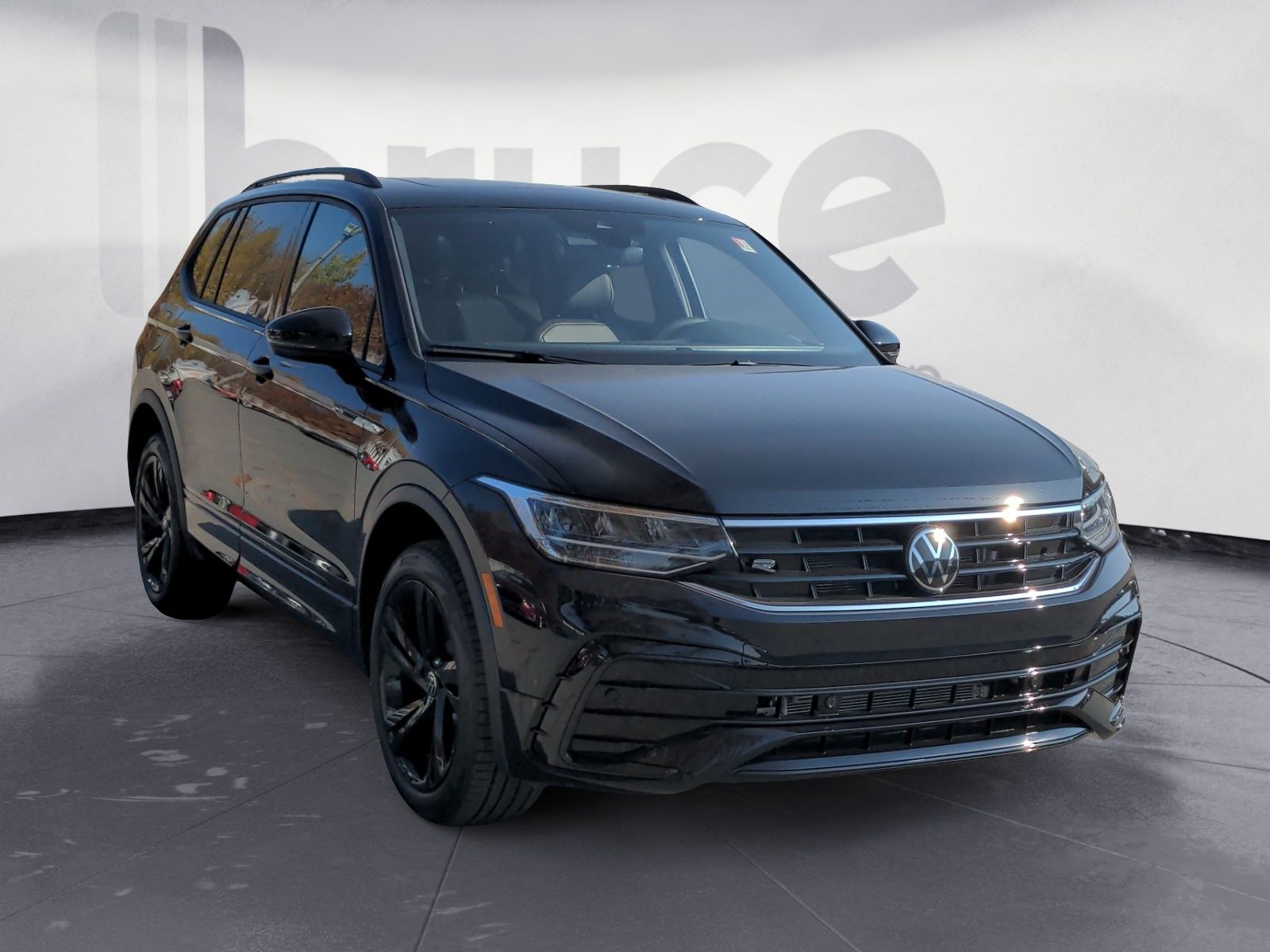 2024 Volkswagen Tiguan COMFORTLINE R-LINE BLACK EDITION