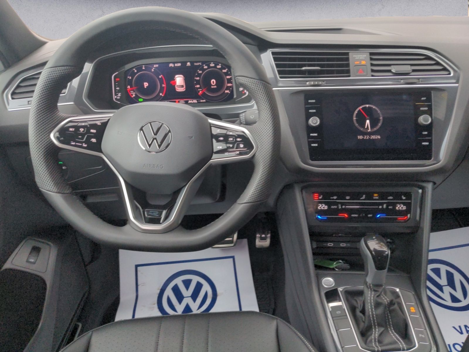 2024 Volkswagen Tiguan COMFORTLINE R-LINE BLACK EDITION