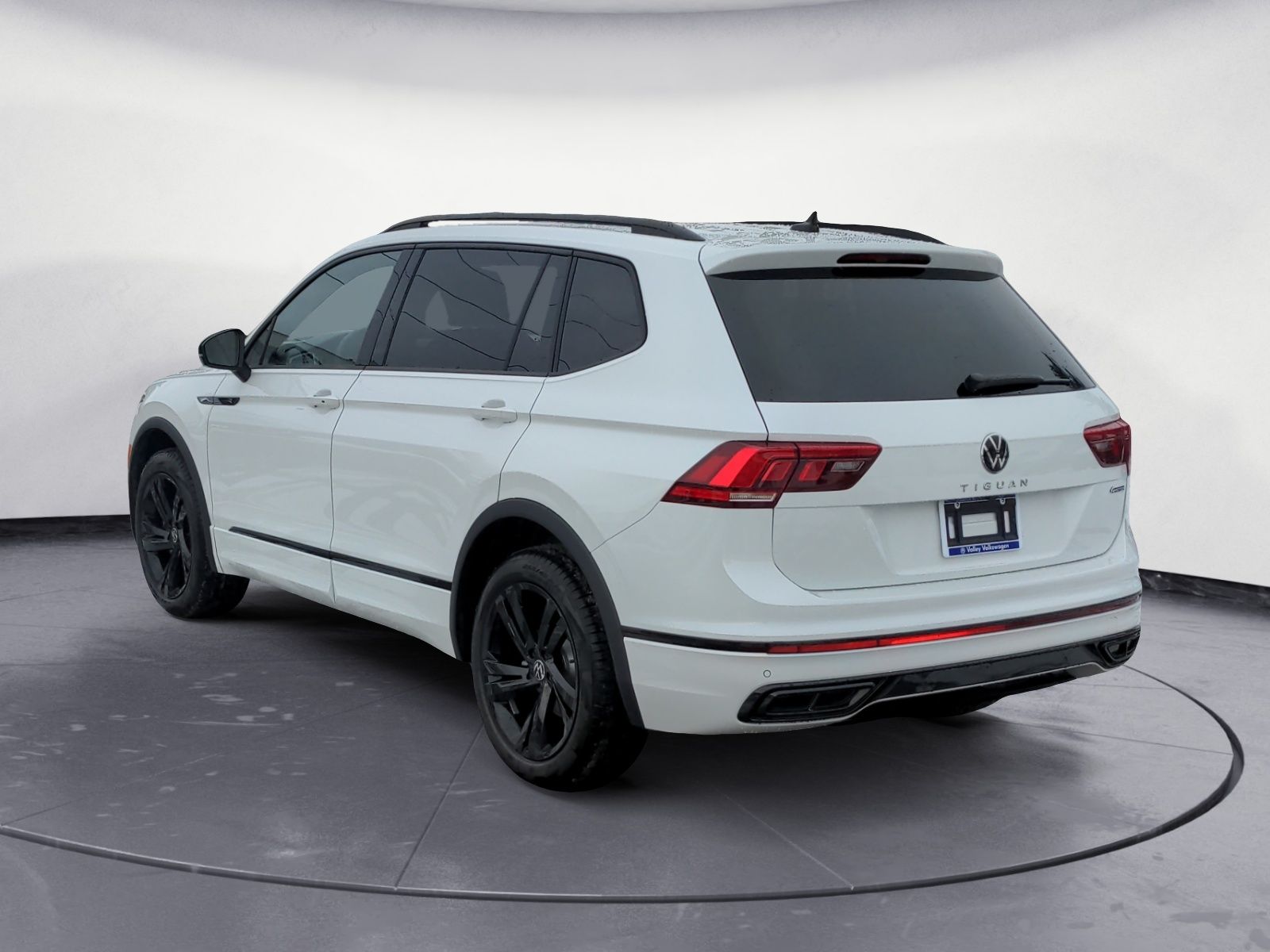 2024 Volkswagen Tiguan COMFORTLINE R-LINE BLACK EDITION