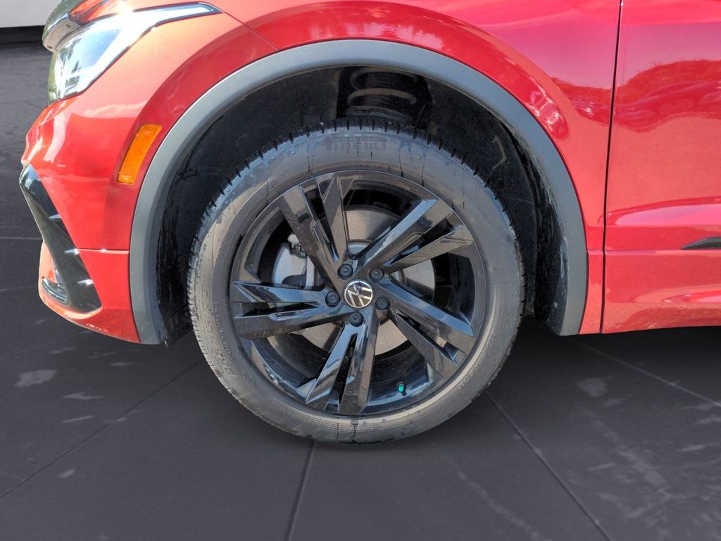 2024 Volkswagen Tiguan 2.0TSI COMFORTLINE R-LINE BLACK EDITION 8-SPEED AU