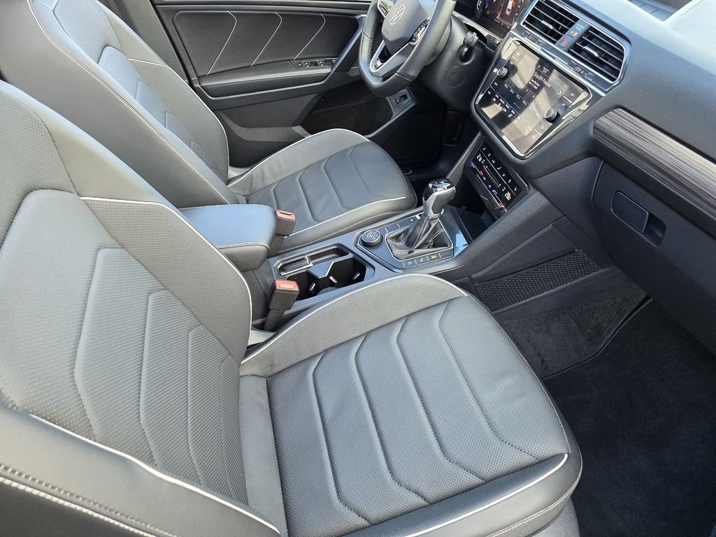 2024 Volkswagen Tiguan HIGHLINE R-LINE