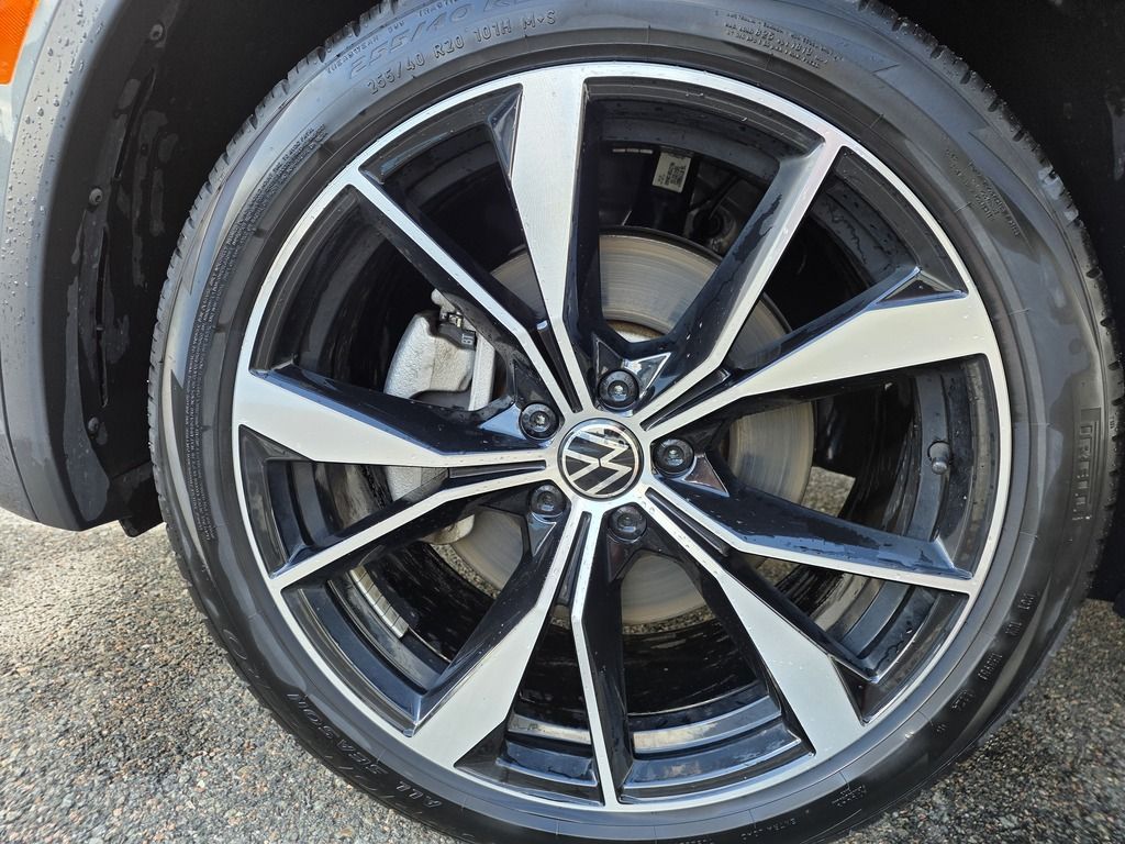 2024 Volkswagen Tiguan HIGHLINE R-LINE