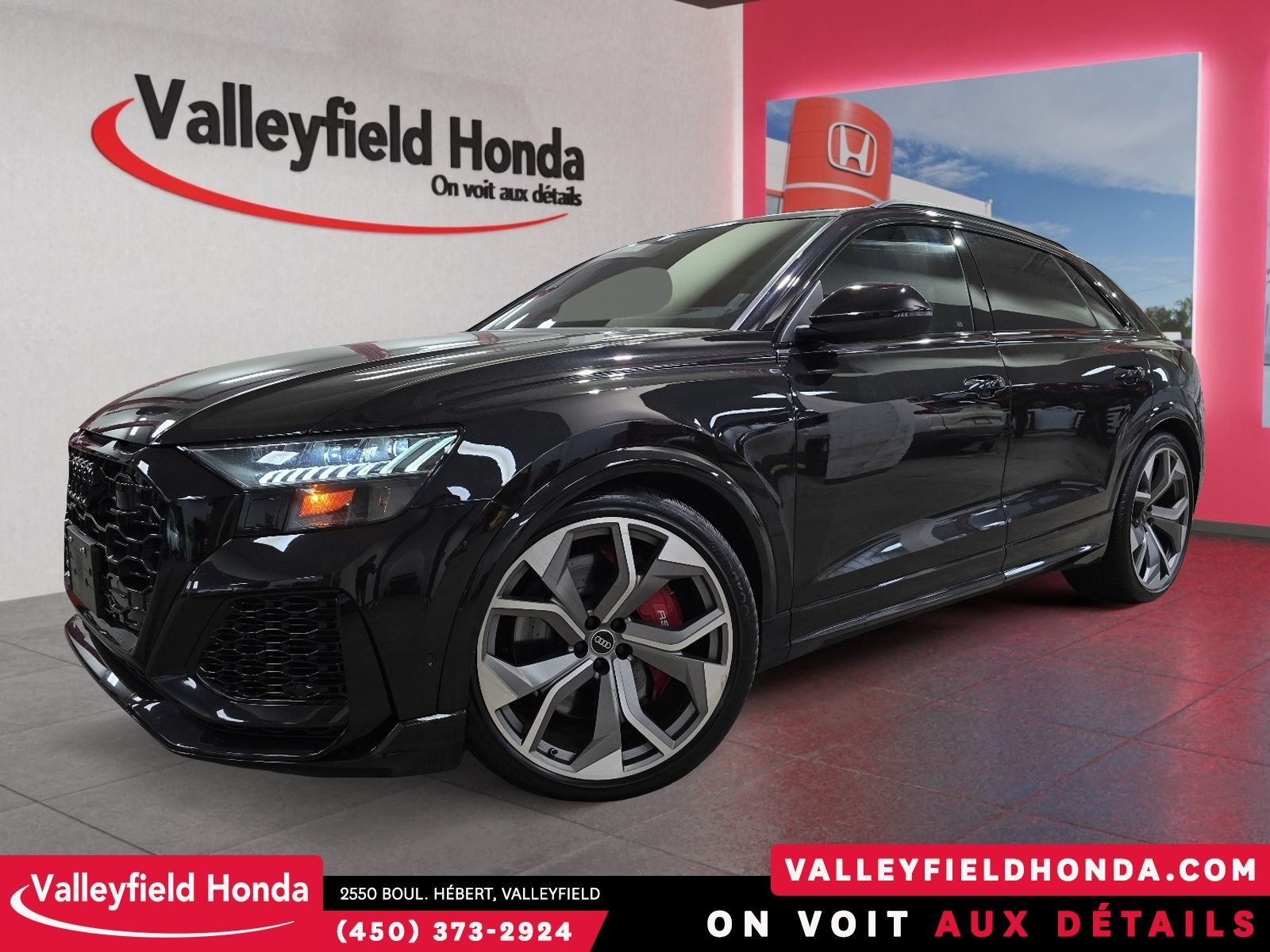2022 Audi RS Q8 591 HP QUATTRO - BLACK OPTICS PACKAGE