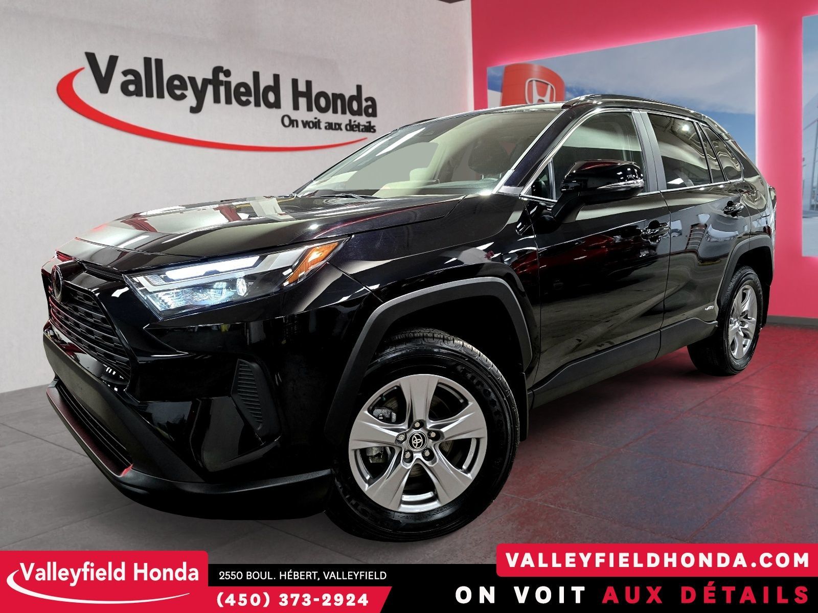 2025 Toyota RAV4 Hybrid XLE COMME NEUF ! BAS KM