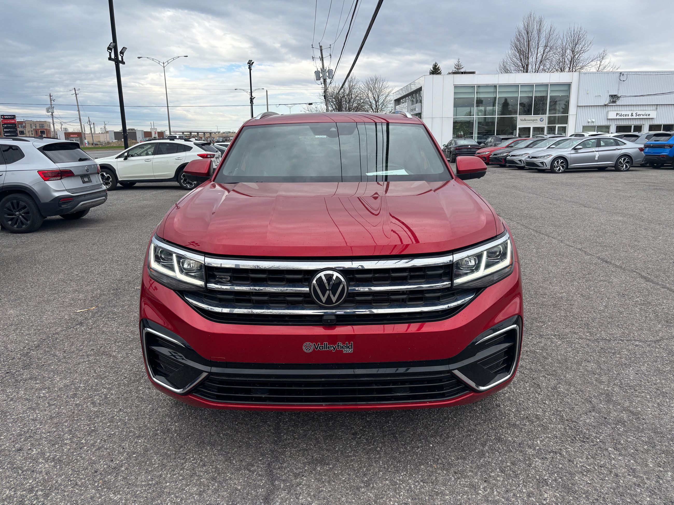 2023 Volkswagen Atlas Cross Sport Execline+V6 3.6L+CUIR+TOIT PANORAIME+APPLE CONNECT *ACCIDENT FREE*