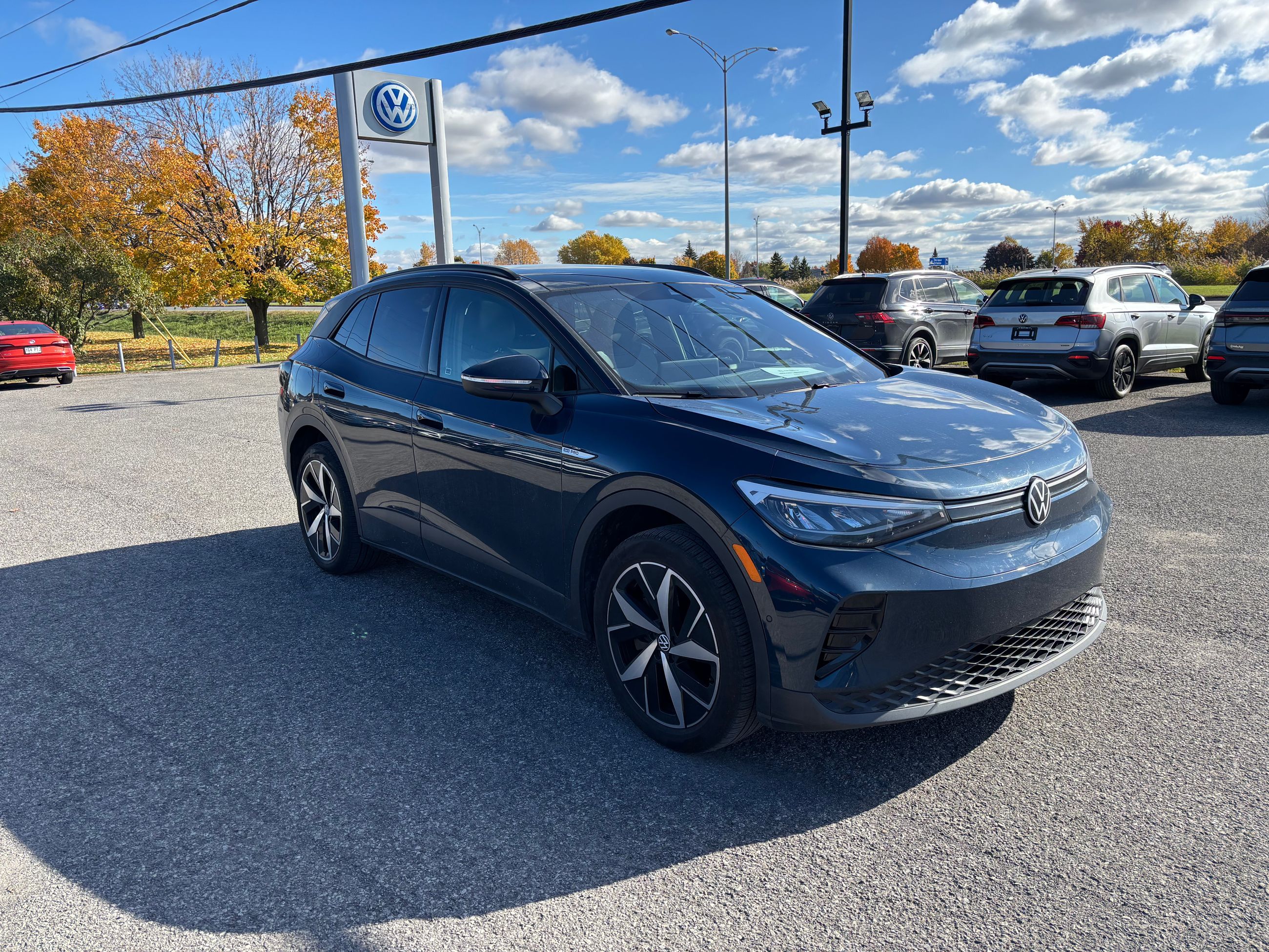 Volkswagen ID.4 Pro+AWD+TOIT PANORAMIQUE+CAMÉRA DE RECUL 2023 *JAMAIS ACCIDENTÉ*