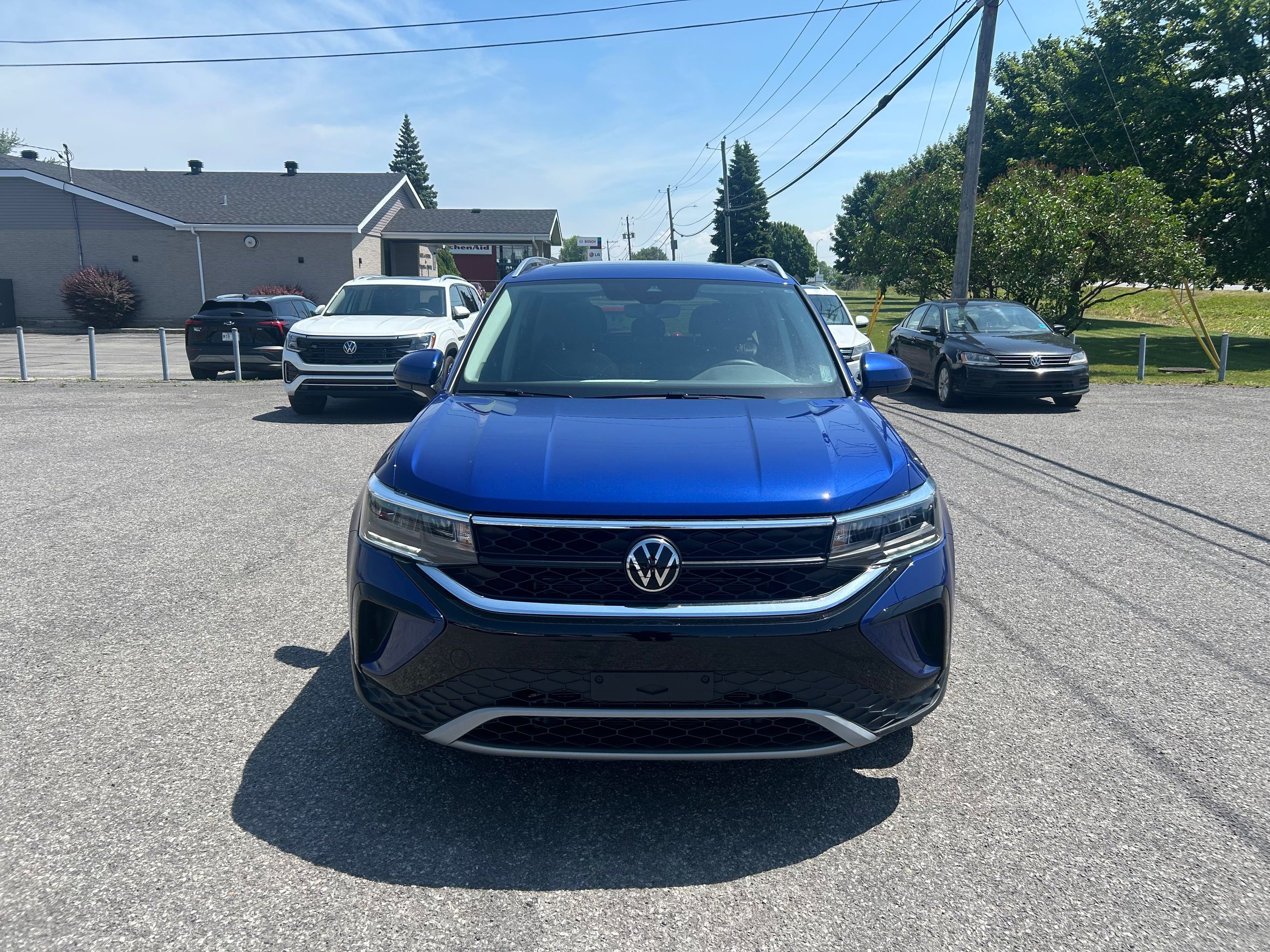 Volkswagen Taos Comfortline+apple connect+caméra de recul 2024