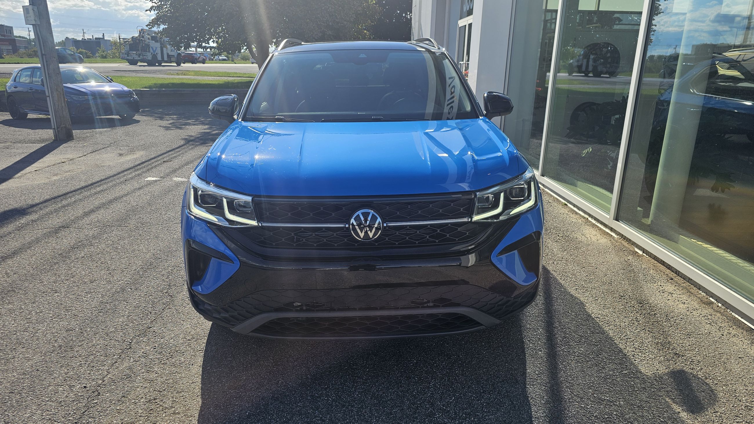 2024 Volkswagen Taos Comfortline Black Edition+TOIT PANO+4 MOTION *ACCIDENT FREE* 4MOTION