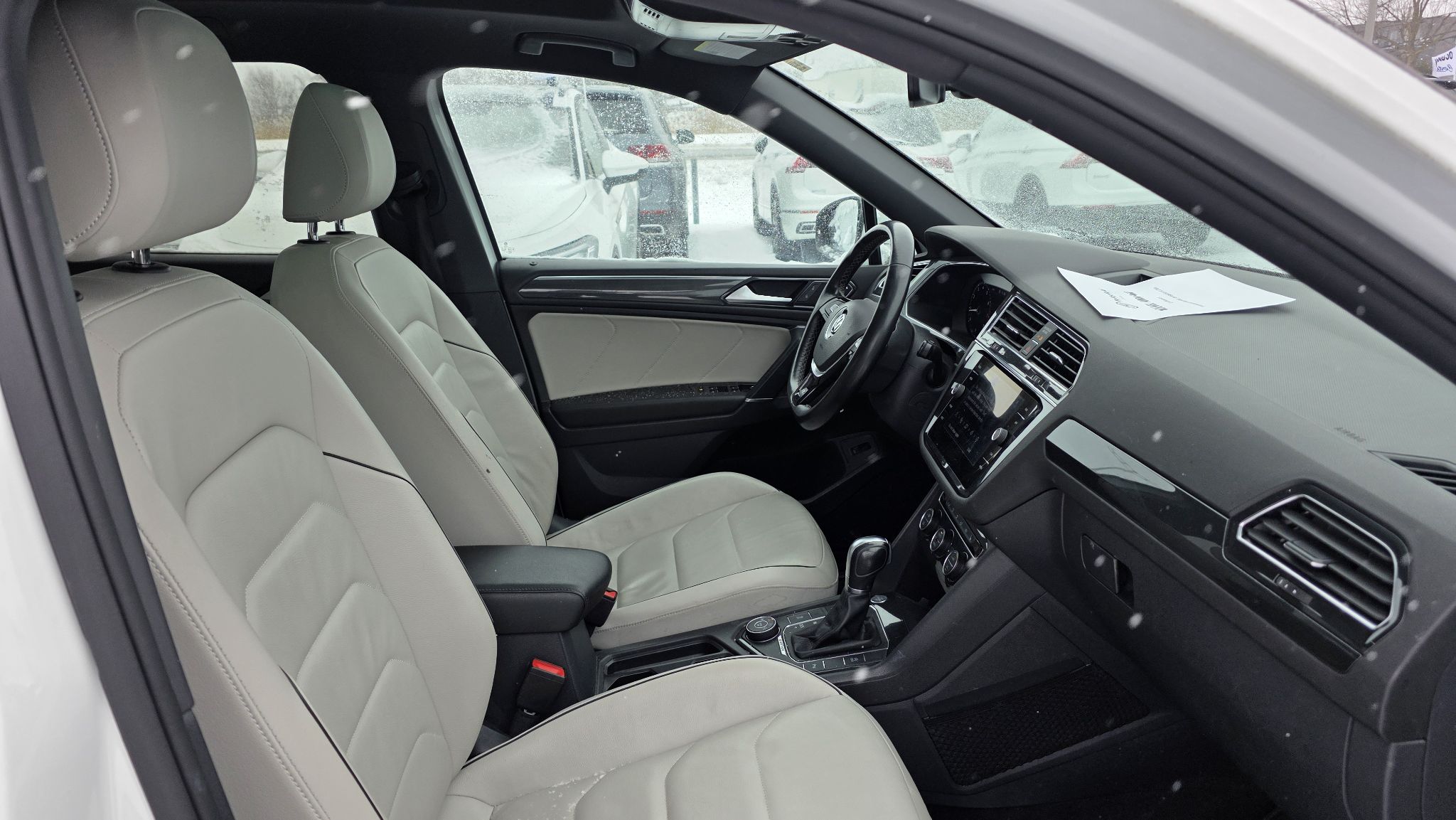 Volkswagen Tiguan Highline+CUIR+TOIT+CAMÉRA DE RECUL+NAVIGATION 2018 *JAMAIS ACCIDENTÉ*