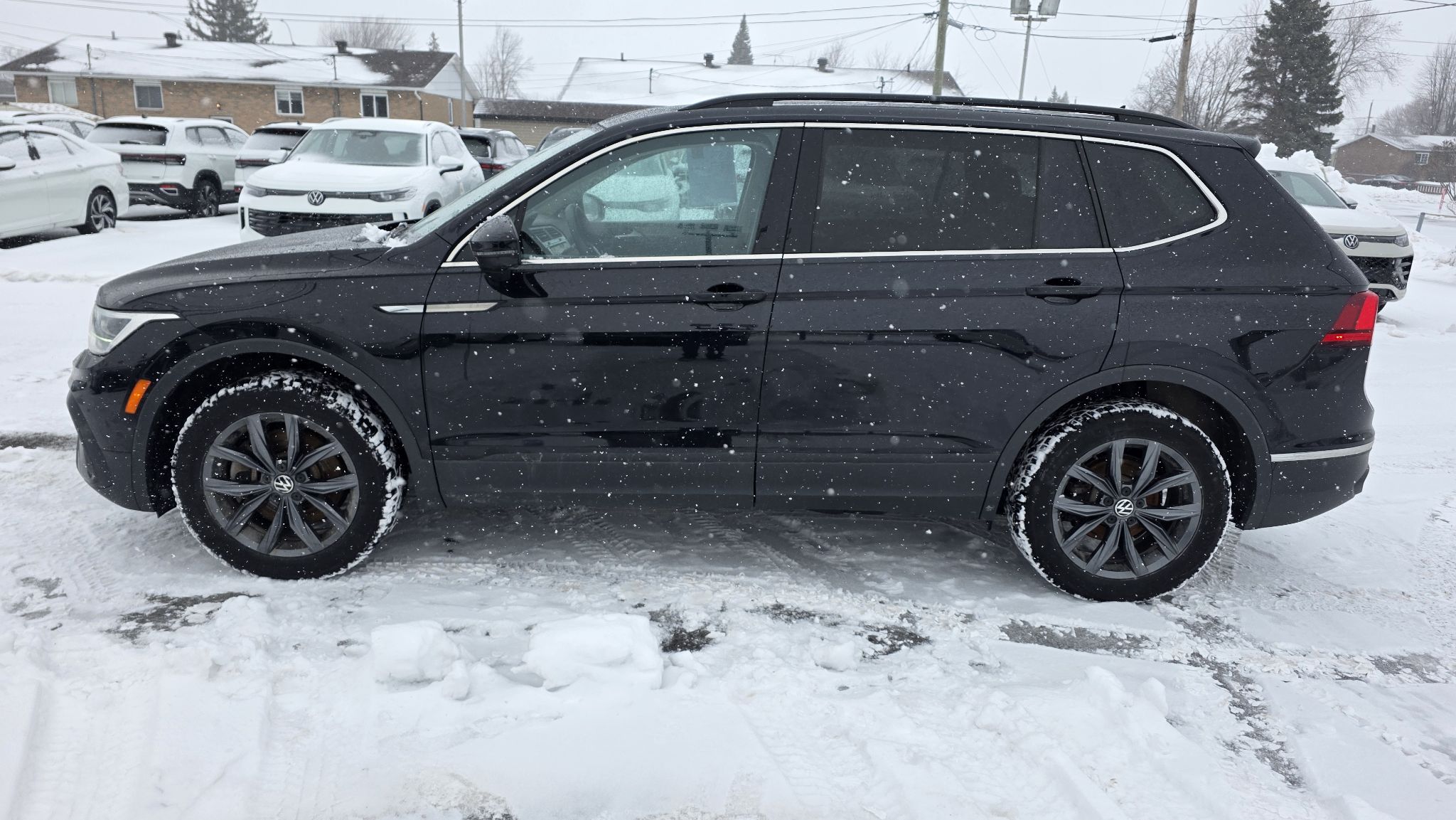 Volkswagen Tiguan Comfortline+AWD+TOIT PANO+CAMÉRA DE RECUL+CUIR 2022 *JAMAIS ACCIDENTÉ*