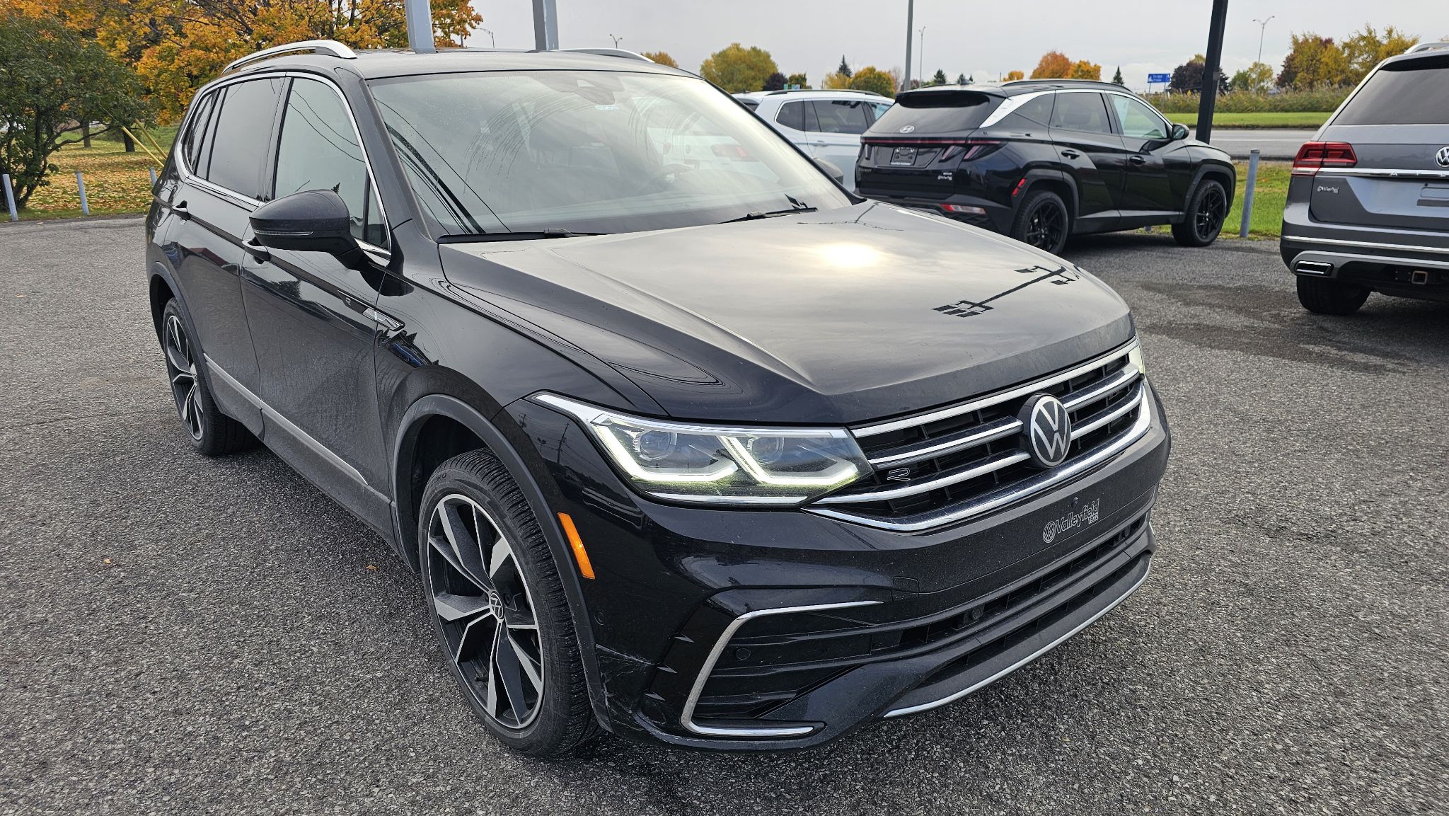 Volkswagen Tiguan Highline R-Line/ 7 PASSAGER/TOUT EQUIPÉE/4MOTION 2023 AUCUN ACCIDENT, BAS KILO, TOIT PANO, UN PROPRIO