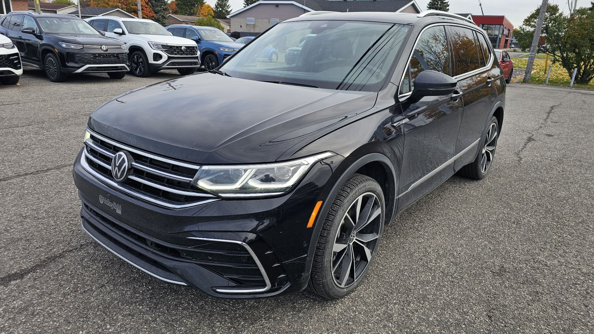 Volkswagen Tiguan Highline R-Line/ 7 PASSAGER/TOUT EQUIPÉE/4MOTION 2023 AUCUN ACCIDENT, BAS KILO, TOIT PANO, UN PROPRIO