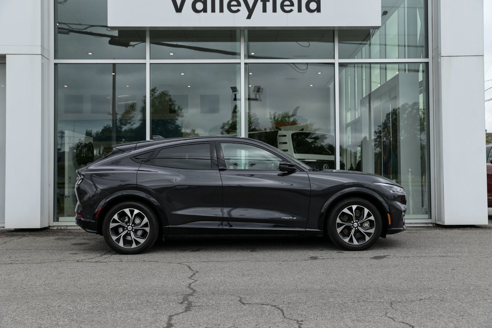 2022 Ford Mustang Mach-E Premium+TOIT PANO+APPLE CONNNECT+ANDROID+GPS *ACCIDENT FREE*