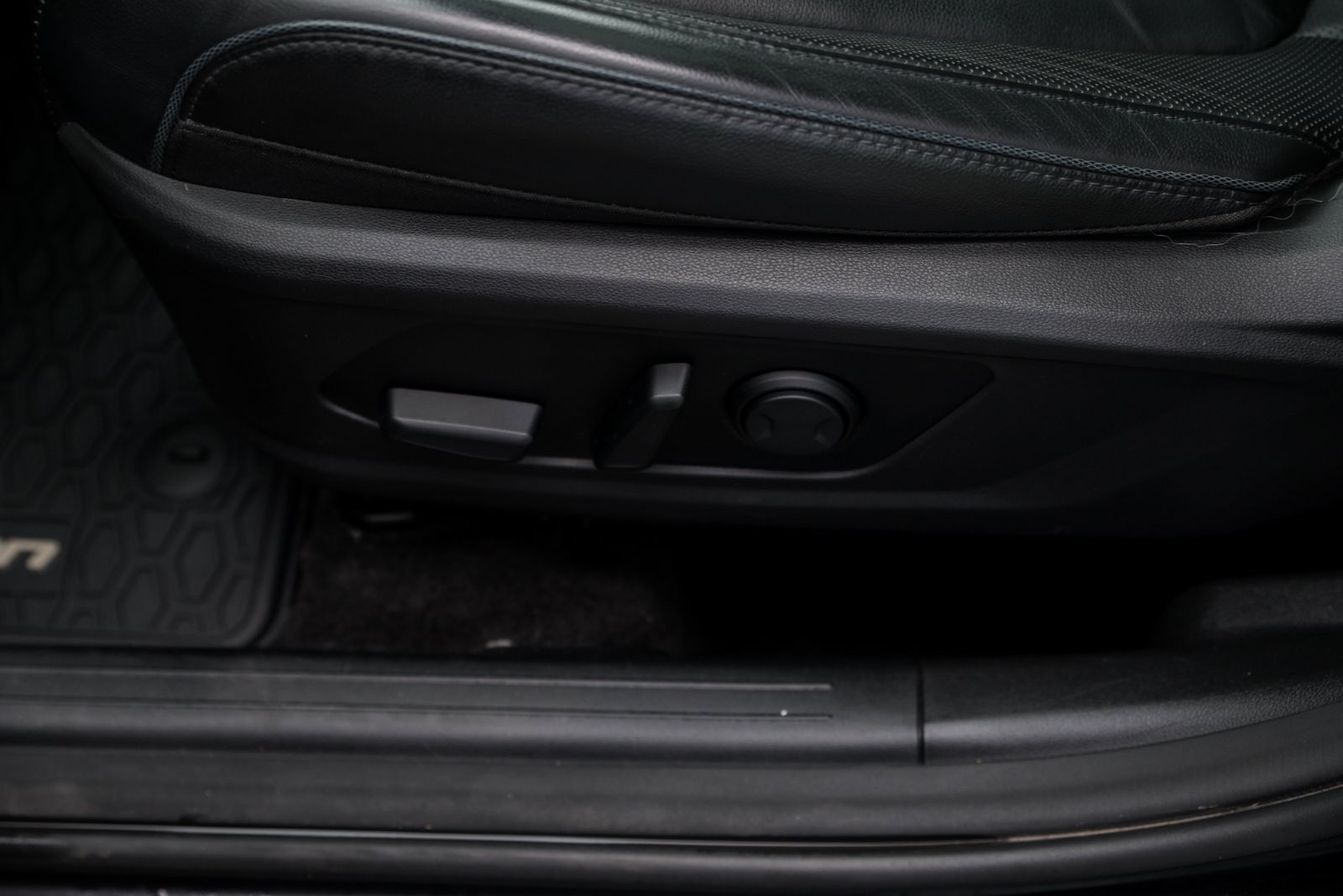 Hyundai Tucson Preferred+ensemble trend+cuir+toit+apple connect 2022 *JAMAIS ACCIDENTÉ*