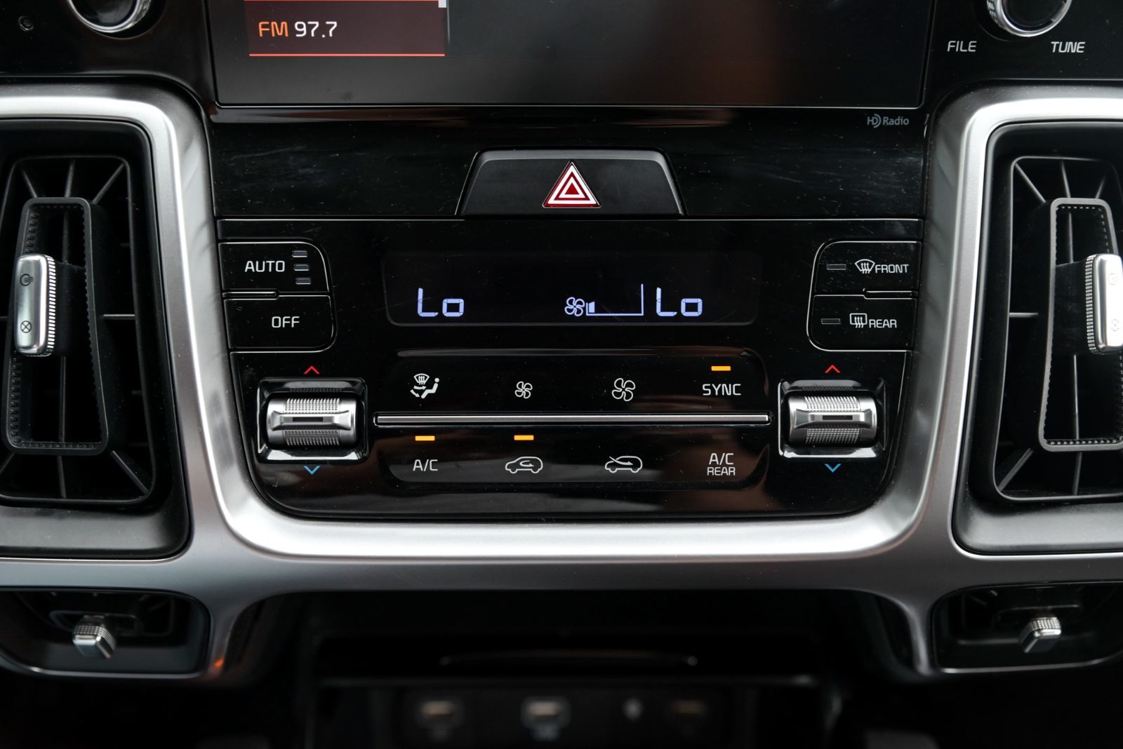 Kia Sorento X-Line+APPLE CONNECT+CAMÉRA DE RECUL 2023 *JAMAIS ACCIDENTÉ*