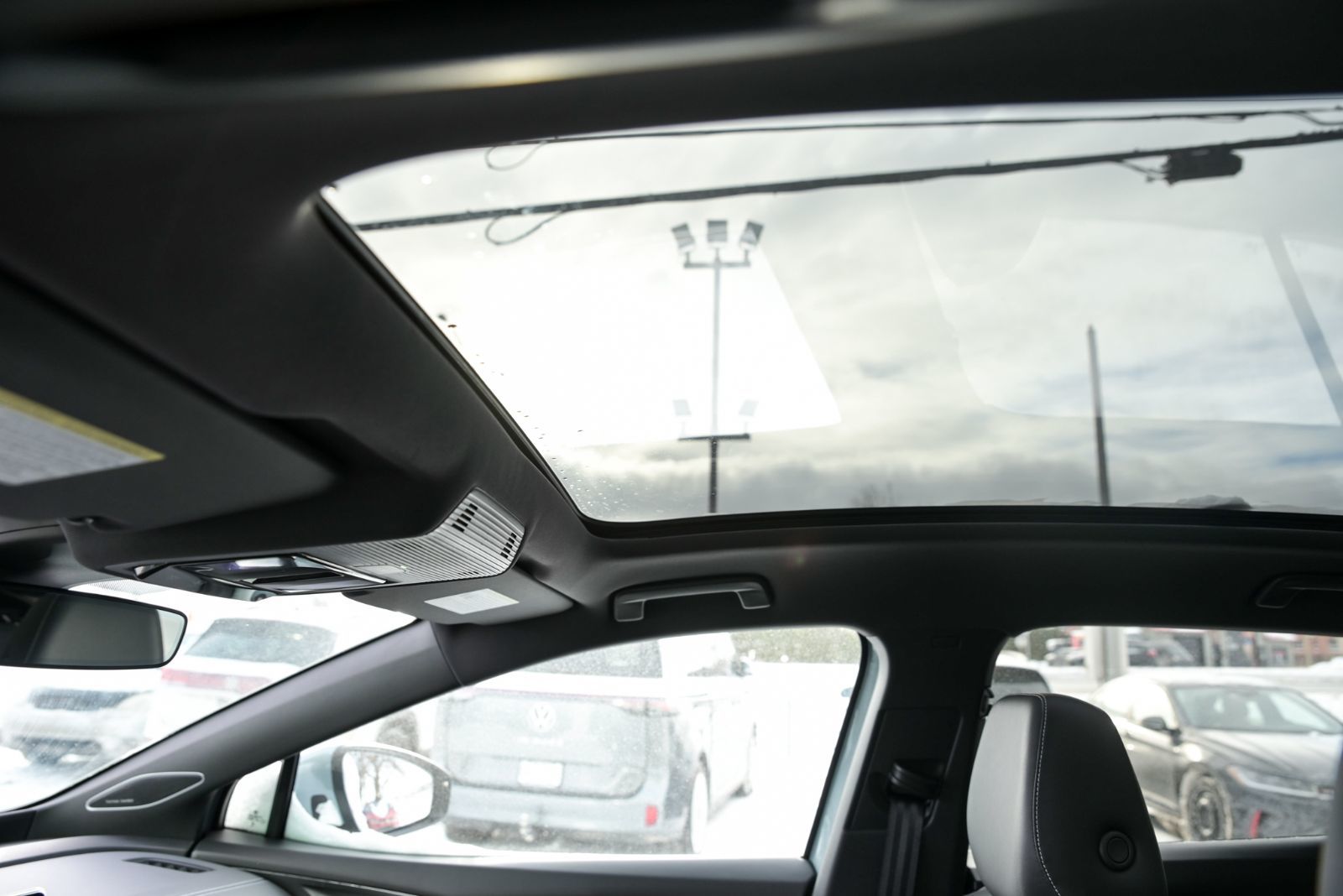 Volkswagen ID.4 Pro S+AWD+CAMERA 360+THERMOPOMPE+TOIT PANORAMIQUE 2025 *JAMAIS ACCIDENTÉ*