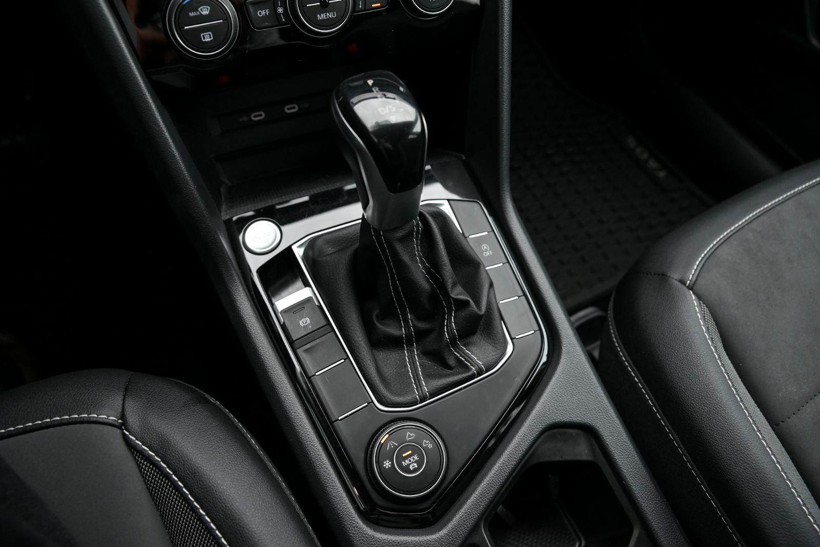 Volkswagen Taos Comfortline+4 MOTION+APPLE CONNECT+ANDROID AUTO 2022
