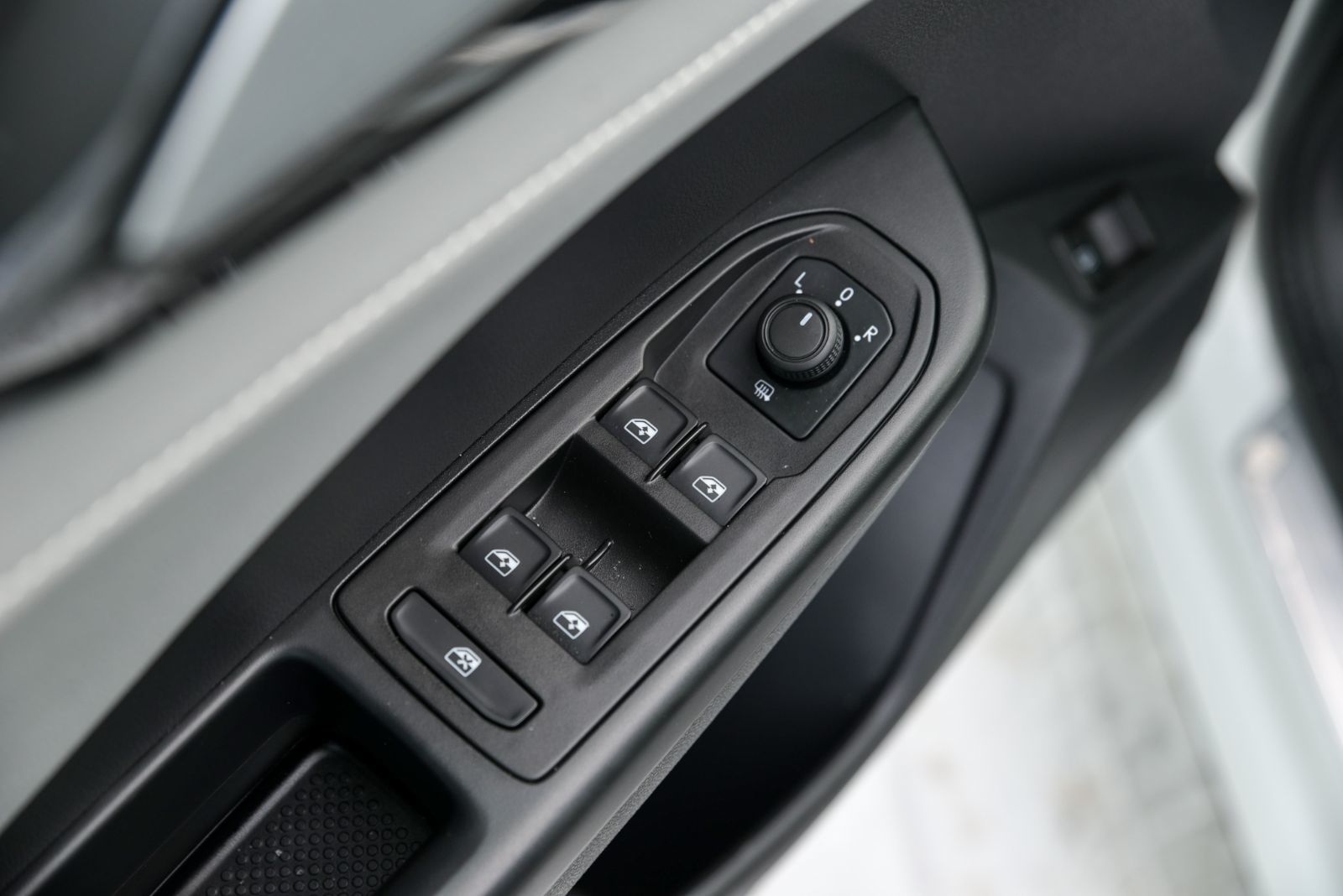 Volkswagen Taos Highline+CUIR+TOIT PANO+APPLE CONNECT+CAM DE RECUL 2022 *JAMAIS ACCIDENTÉ*