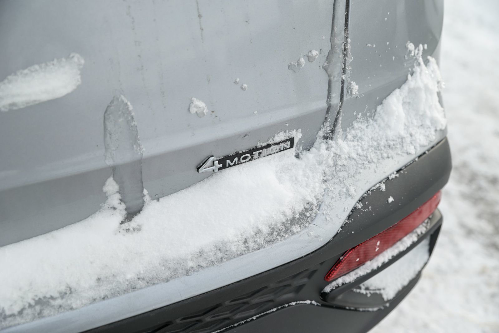 Volkswagen Taos Trendline+4 MOTION +APPLE CONNECT+CAMÉRA RECUL 2024 *JAMAIS ACCIDENTÉ*