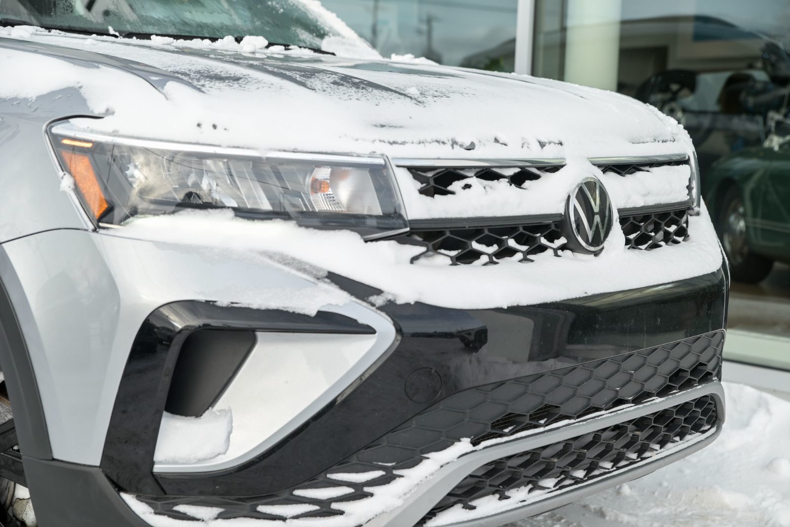 Volkswagen Taos Trendline+4 MOTION +APPLE CONNECT+CAMÉRA RECUL 2024 *JAMAIS ACCIDENTÉ*