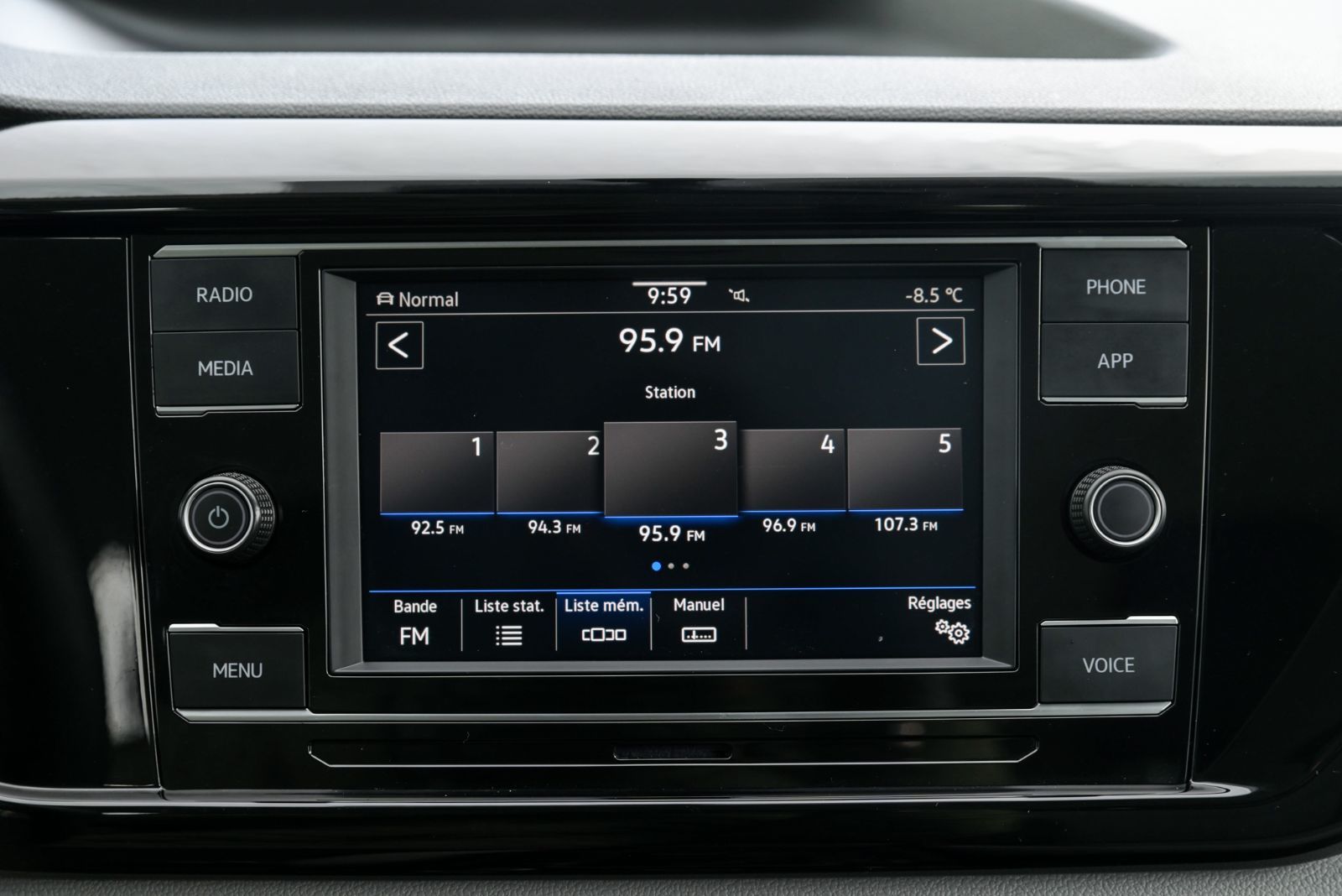 Volkswagen Taos Trendline+4 MOTION +APPLE CONNECT+CAMÉRA RECUL 2024 *JAMAIS ACCIDENTÉ*