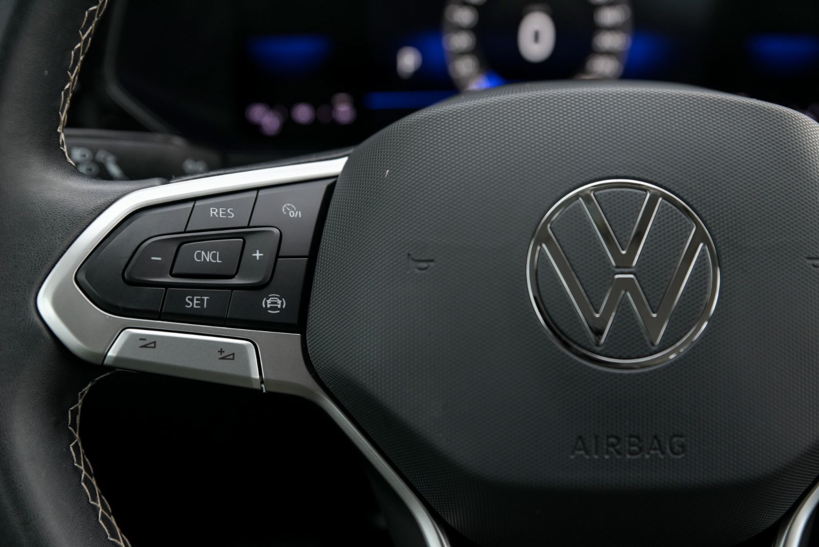 Volkswagen Taos Trendline+4 MOTION +APPLE CONNECT+CAMÉRA RECUL 2024 *JAMAIS ACCIDENTÉ*