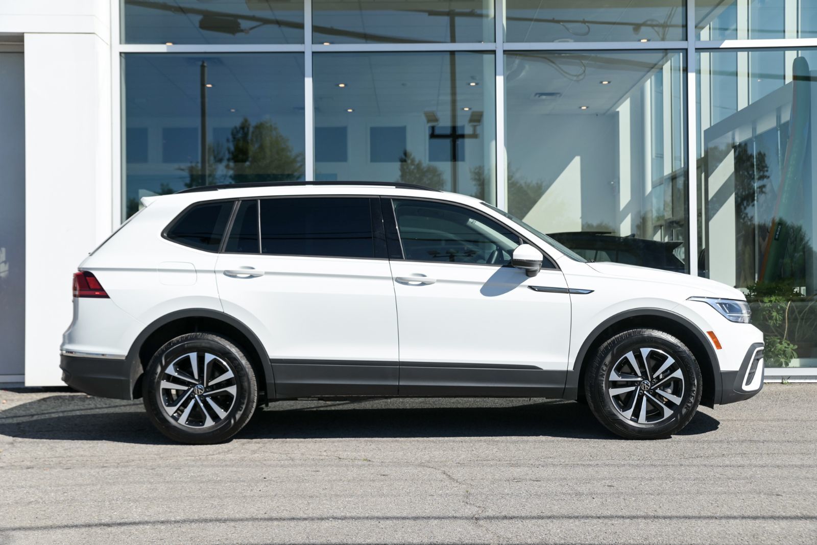 Volkswagen Tiguan Trendline+4 MOTION+APPLE CONNECT+CAMÉRA DE RECUL 2022 *JAMAIS ACCIDENTÉ*