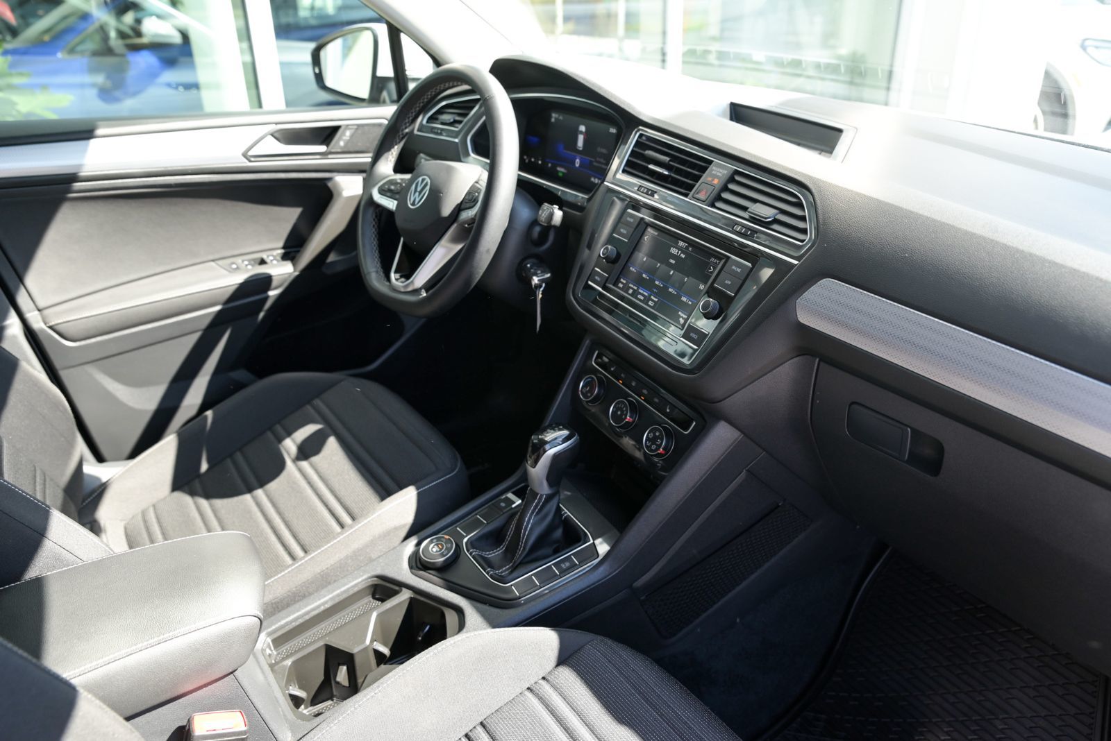 Volkswagen Tiguan Trendline+4 MOTION+APPLE CONNECT+CAMÉRA DE RECUL 2022 *JAMAIS ACCIDENTÉ*