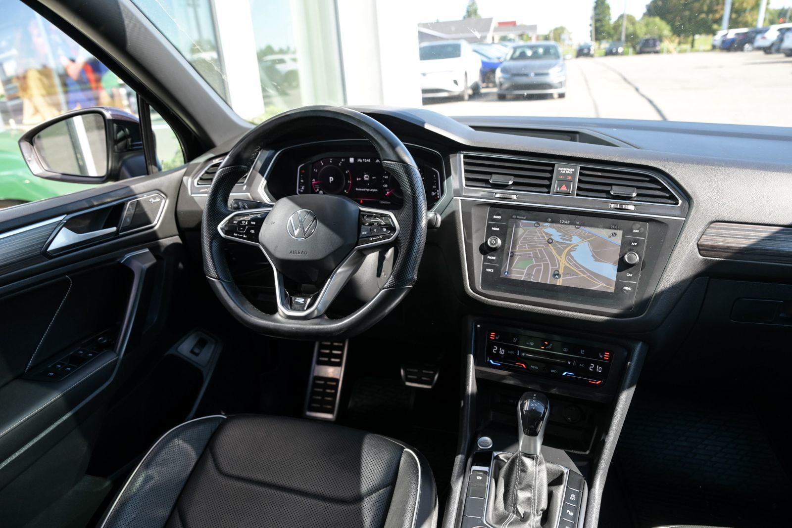 Volkswagen Tiguan Highline R-Line 7 Passager+CUIR+TOIT PANO+C 2022 Aucun Accident! 4MOTION,TOIT PANO, TOUT EQUIPÉ