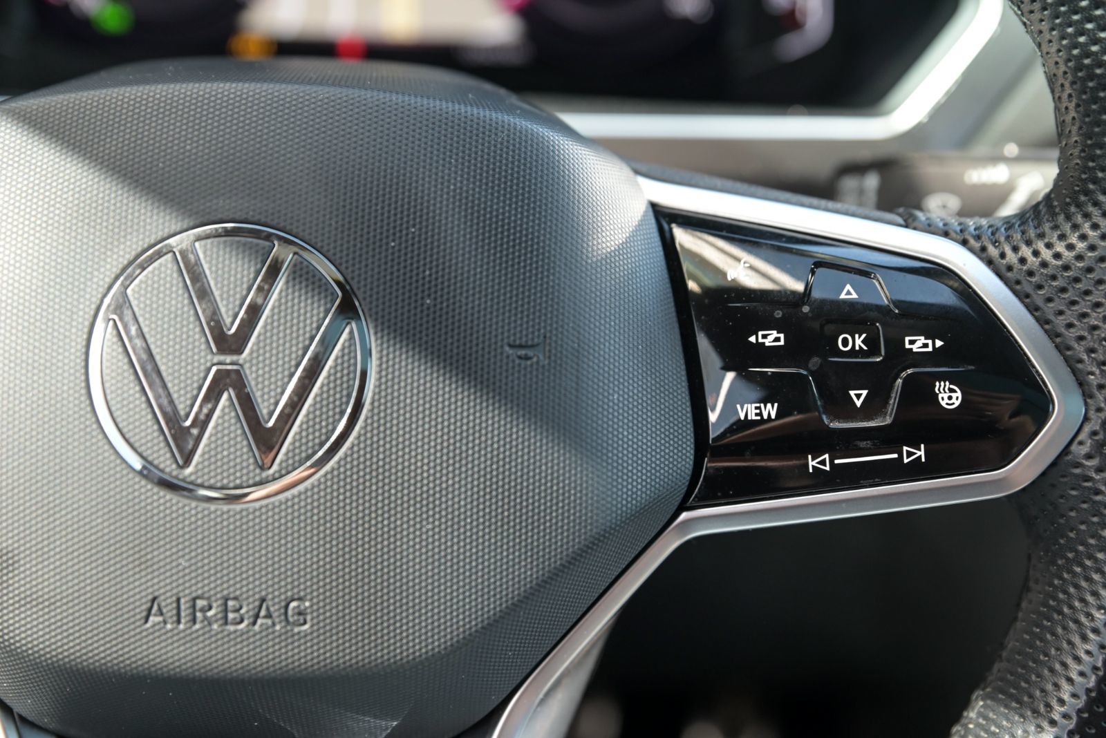 Volkswagen Tiguan Highline R-Line 7 Passager+CUIR+TOIT PANO+C 2022 Aucun Accident! 4MOTION,TOIT PANO, TOUT EQUIPÉ