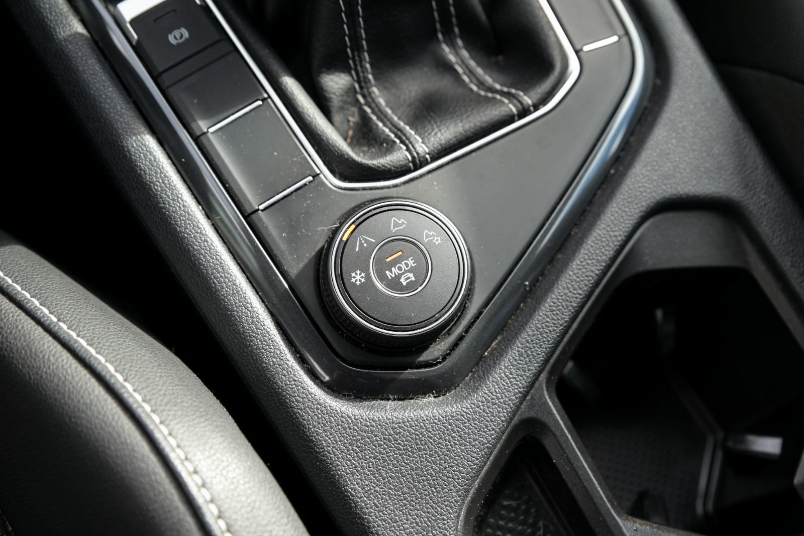 Volkswagen Tiguan Comfortline,4MOTION,CARPLAY, TOIT PANO 2022 AUCUN ACCIDENT, UN PROPRIO