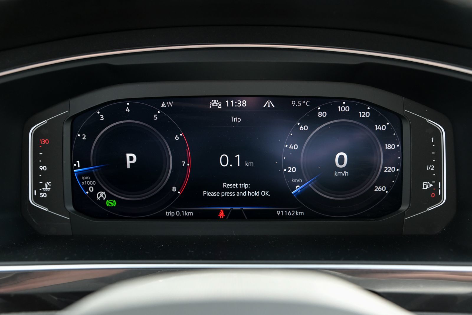 Volkswagen Tiguan Comfortline,4MOTION,CARPLAY, TOIT PANO 2022 AUCUN ACCIDENT, UN PROPRIO