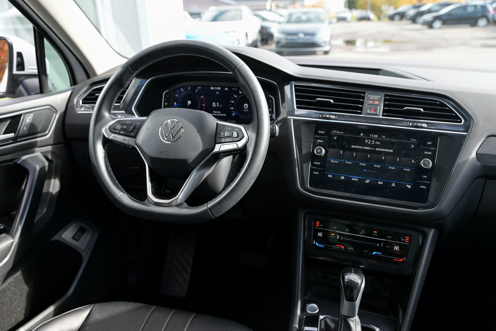 Volkswagen Tiguan Comfortline,4MOTION,CARPLAY, TOIT PANO 2022 AUCUN ACCIDENT, UN PROPRIO