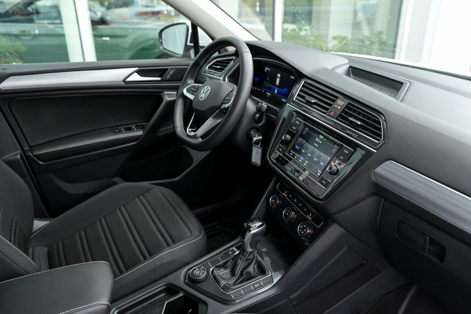 Volkswagen Tiguan TRENDLINE,4MOTION,CARPLAY,CAMÉRA DE RECUL 2022 AUCUN ACCIDENT, UN PROPRIO, BAS KM