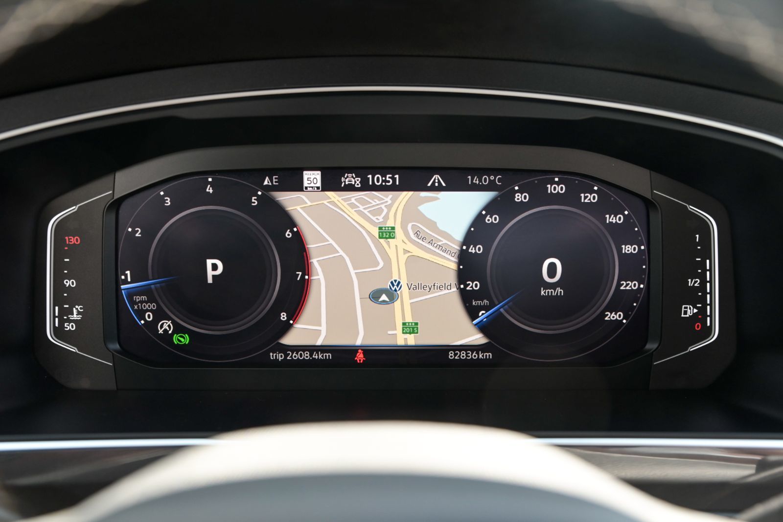 Volkswagen Tiguan Highline R-Line+CUIR+TOIT PANORAMIQUE+NAVIGATION 2023