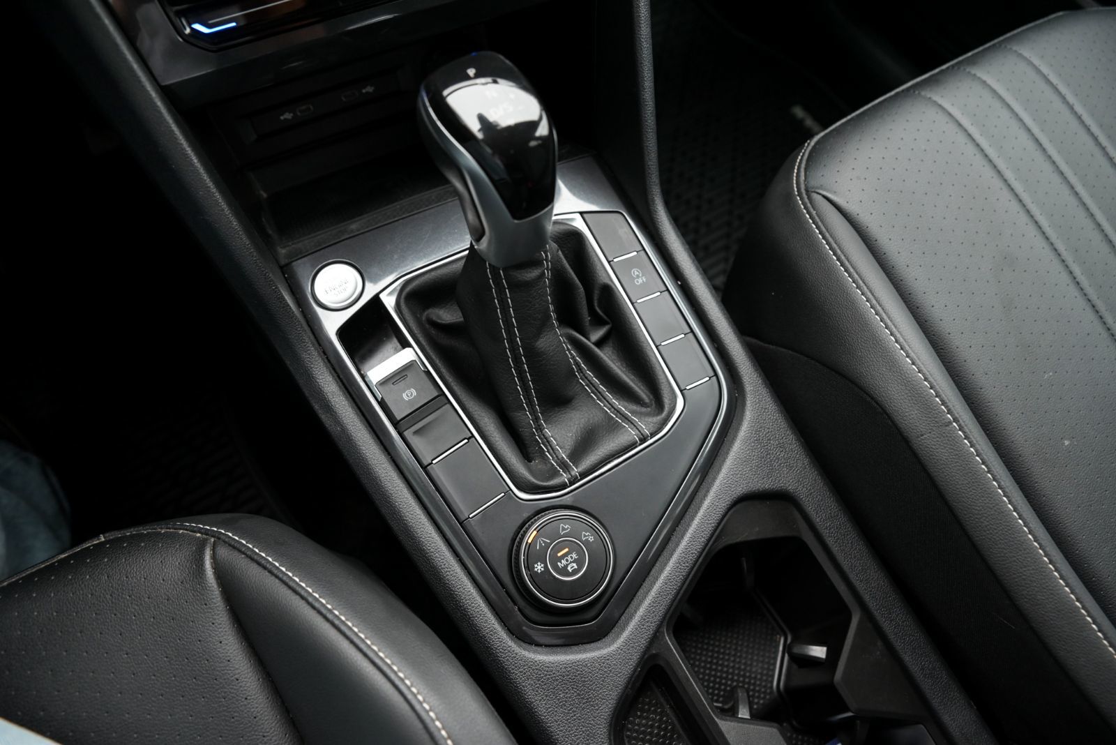 Volkswagen Tiguan Comfortline+CUIR+APPLE CONNECT+CAMÉRA DE RECUL 2023 *JAMAIS ACCIDENTÉ*