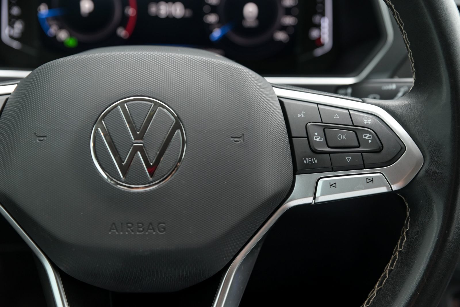 Volkswagen Tiguan Comfortline+CUIR+APPLE CONNECT+CAMÉRA DE RECUL 2023 *JAMAIS ACCIDENTÉ*