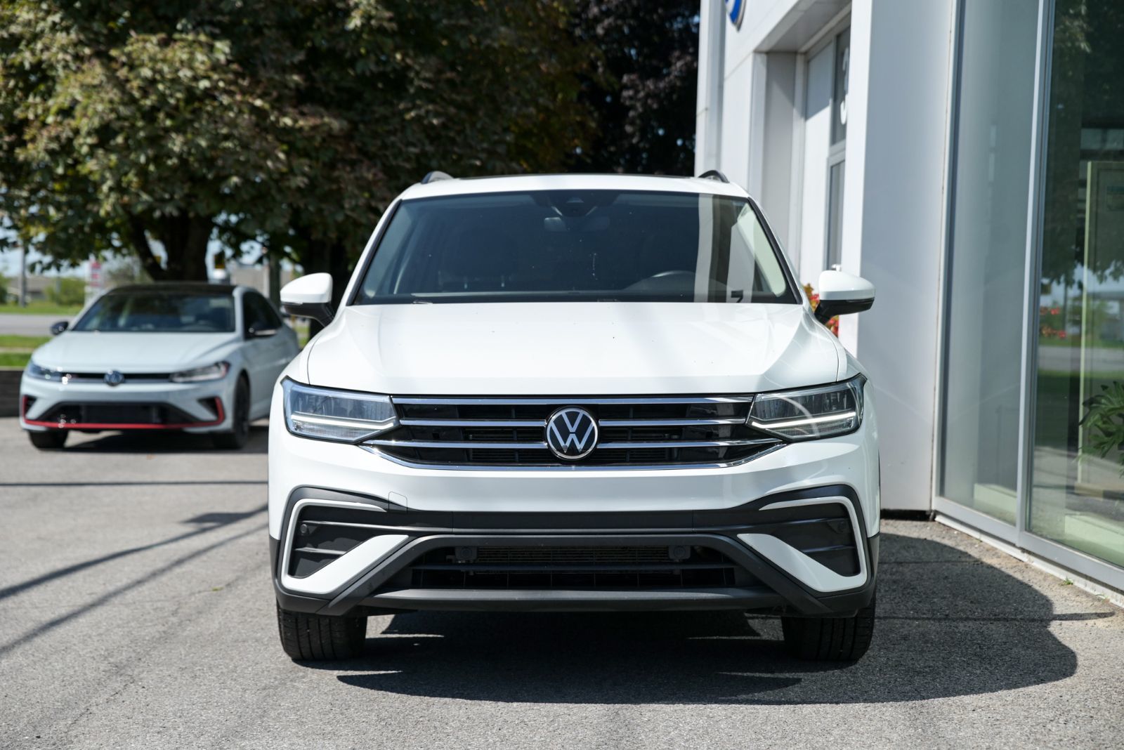 2023 Volkswagen Tiguan Comfortline+TOIT PANO+CUIR+APPLE CONNECT *ACCIDENT FREE*