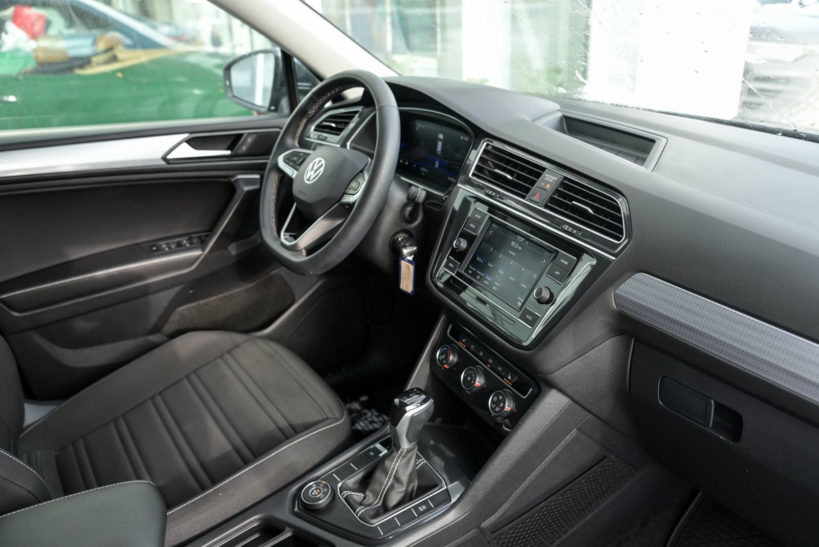 Volkswagen Tiguan Trendline+4 MOTION+CAMÉRA DE RECUL+APPLE CONNECT 2023 *JAMAIS ACCIDENTÉ*