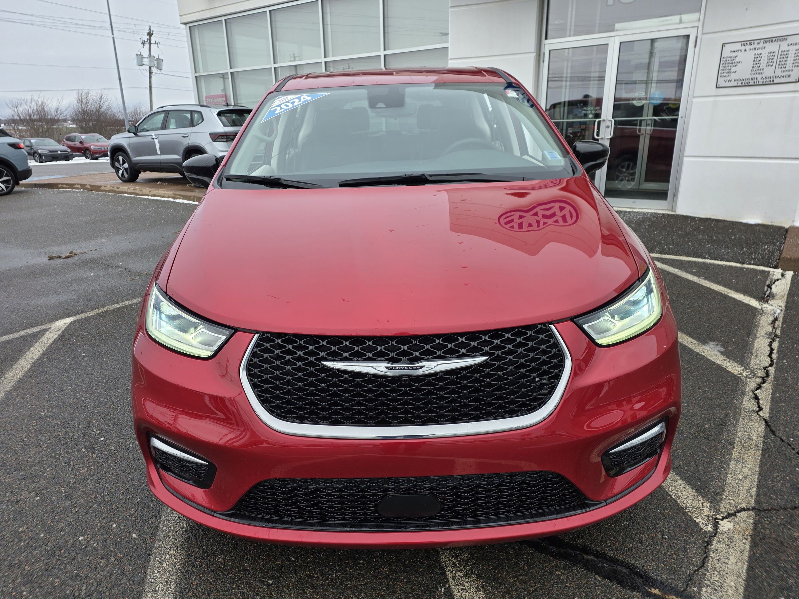 2024 Chrysler Pacifica TOURING-L