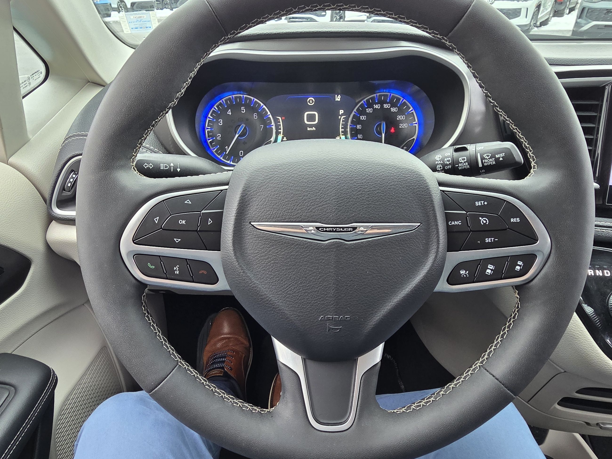 2024 Chrysler Pacifica TOURING-L